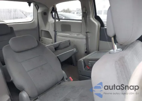 2010 Chrysler Town & Country Touring from USA, damaged, VIN 2A4RR5DXXAR148854